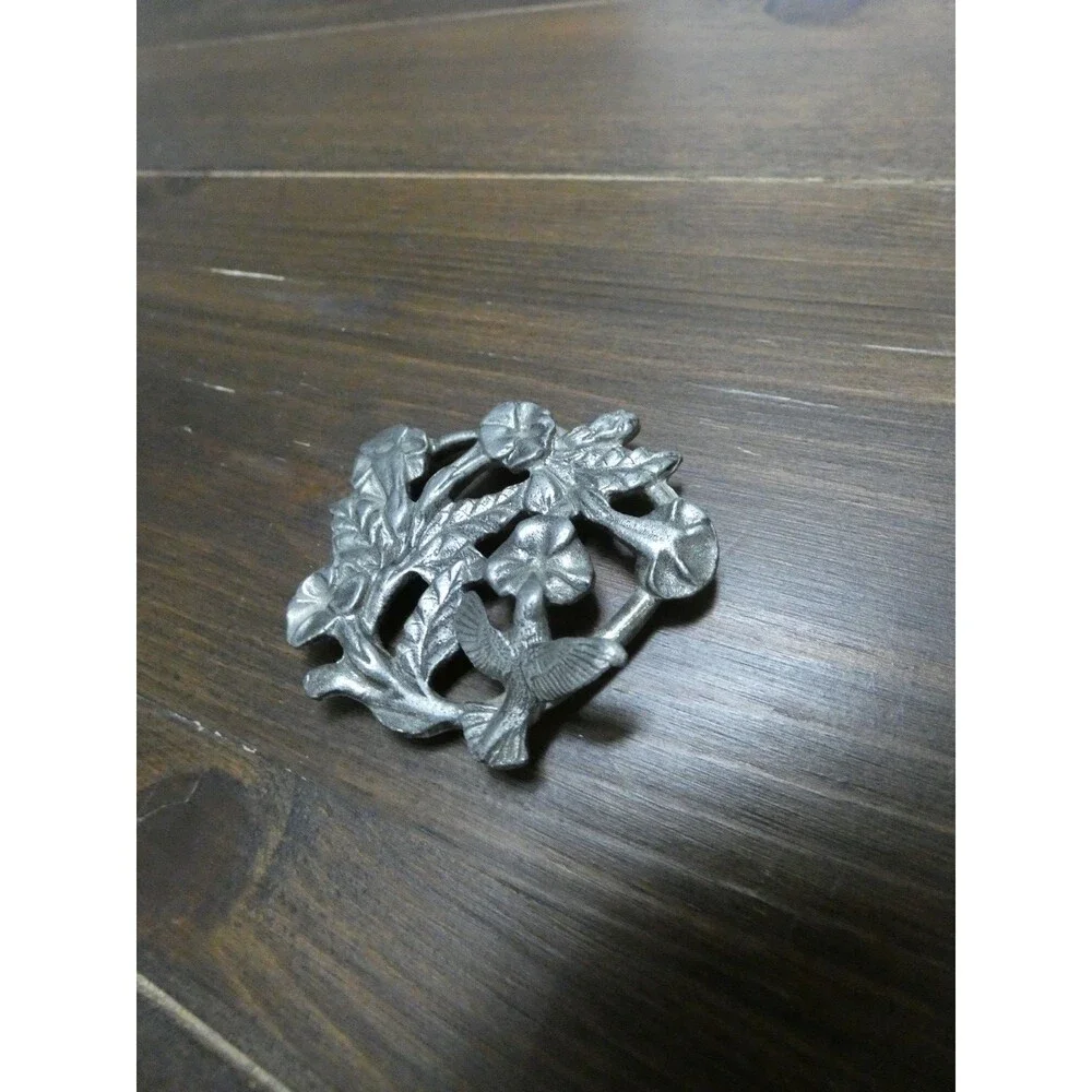 VTG Metzke 1986 Hummingbird Floral Ornate Pewter Small Trivet Paperweight 2.5